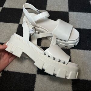 Circus by Sam Edelman White Platform Sandals